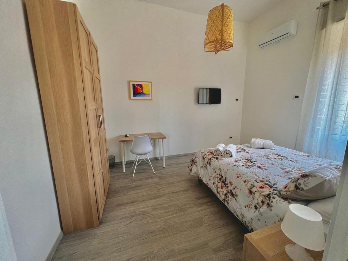 Zara Home - Free Parking Napoli Bagian luar foto