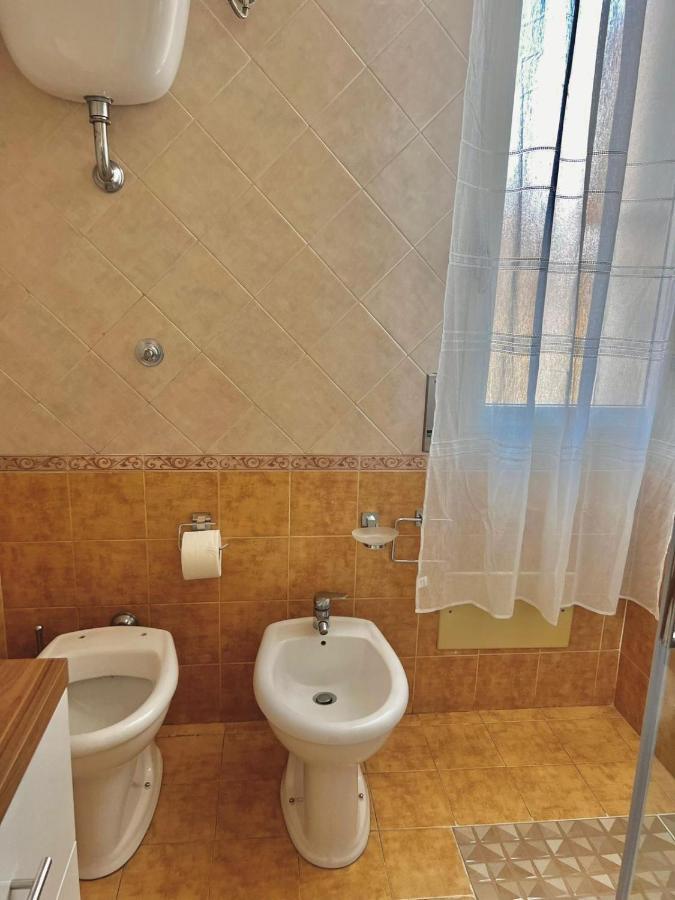 Zara Home - Free Parking Napoli Bagian luar foto