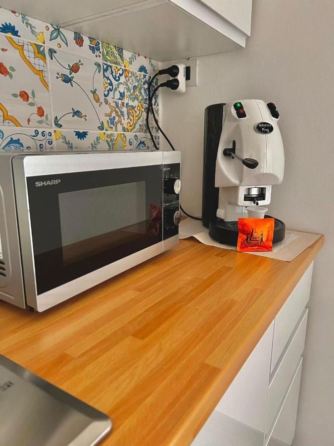 Zara Home - Free Parking Napoli Bagian luar foto