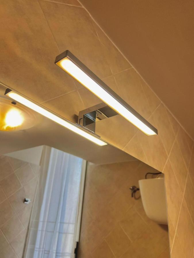 Zara Home - Free Parking Napoli Bagian luar foto