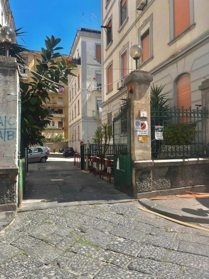Zara Home - Free Parking Napoli Bagian luar foto