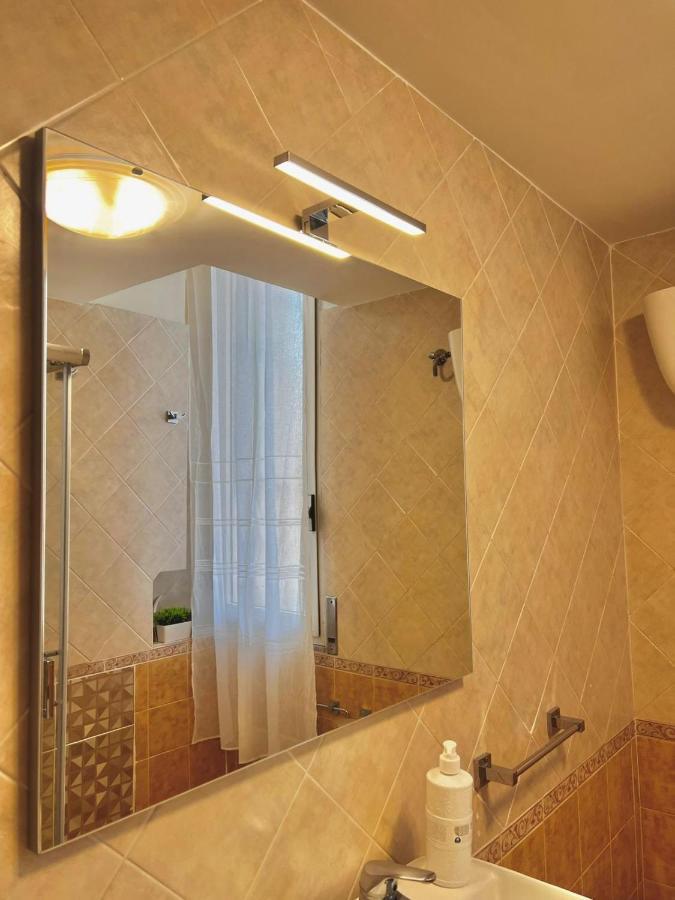 Zara Home - Free Parking Napoli Bagian luar foto